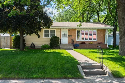 707 2nd Avenue NE, Saint Cloud, MN 56304 - Photo 1