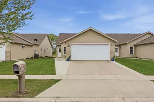 2889 35th St S, Moorhead, MN 56560 - Photo 35