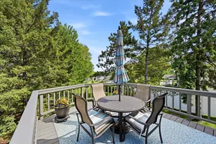 974 Kohlman Ln, Maplewood, MN 55109 - Photo 39