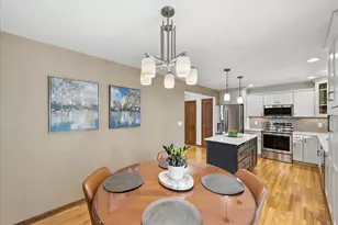 974 Kohlman Ln, Maplewood, MN 55109 - Photo 21