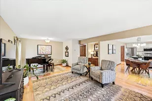 974 Kohlman Ln, Maplewood, MN 55109 - Photo 25