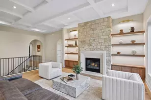 751 W 96th St, Chanhassen, MN 55317 - Photo 9