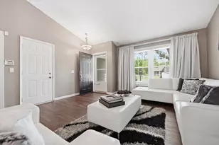 15100 Lac Lavon Dr, Burnsville, MN 55306 - Photo 11