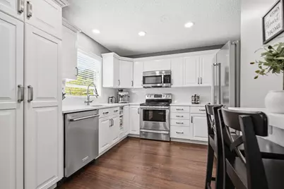 15100 Lac Lavon Drive, Burnsville, MN 55306 - Photo 17