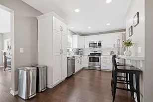 15100 Lac Lavon Dr, Burnsville, MN 55306 - Photo 15