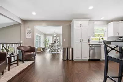 15100 Lac Lavon Drive, Burnsville, MN 55306 - Photo 13