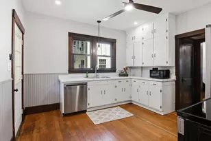 512 Jefferson St, Eau Claire, WI 54701 - Photo 11