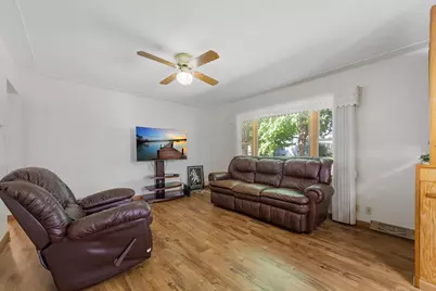 921 N Payne Street, New Ulm, MN 56073 - Photo 3