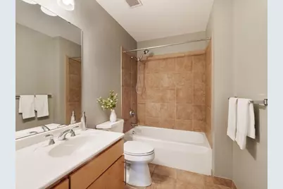 929 Portland Avenue #2405, Minneapolis, MN 55404 - Photo 15