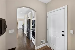 10302 Oregon Ave N, Brooklyn Park, MN 55445 - Photo 39