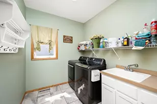 9362 Austrian Pine Ave N, Brooklyn Park, MN 55443 - Photo 19
