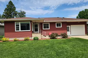 1608 W King St, Winona, MN 55987 - Photo 7