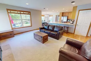 5884 Pintail Ln, White Bear Lake, MN 55110 - Photo 3