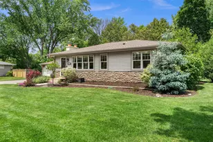 15620 2nd Ave N, Plymouth, MN 55447 - Photo 1
