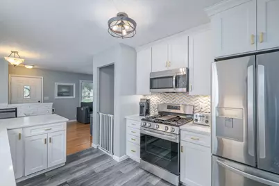 2845 Sumter Avenue S, Saint Louis Park, MN 55426 - Photo 11