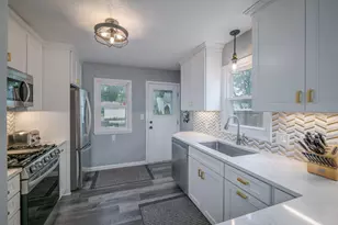 2845 Sumter Ave S, Saint Louis Park, MN 55426 - Photo 9
