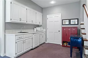 7180 Kenmare Dr, Bloomington, MN 55438 - Photo 73