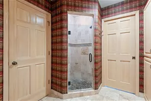 7180 Kenmare Dr, Bloomington, MN 55438 - Photo 81