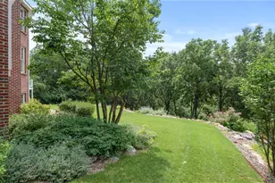 7180 Kenmare Dr, Bloomington, MN 55438 - Photo 87