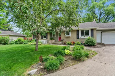 9528 Penn Circle, Bloomington, MN 55431 - Photo 3