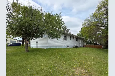 116 E Wisconsin Avenue, Grantsburg, WI 54840 - Photo 17