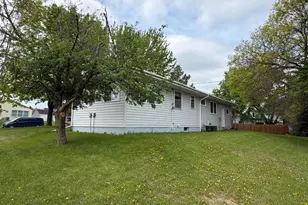 116 E Wisconsin Ave, Grantsburg, WI 54840 - Photo 17