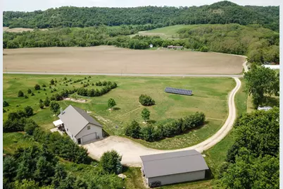 S1316 County Road Nn, Alma, WI 54610 - Photo 3