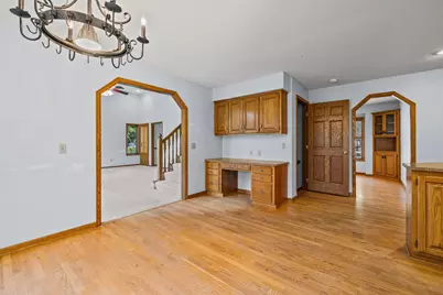 5705 Lois Lane, Shoreview, MN 55126 - Photo 15
