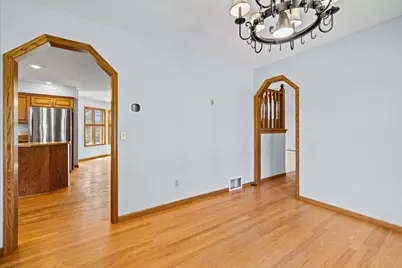 5705 Lois Lane, Shoreview, MN 55126 - Photo 11