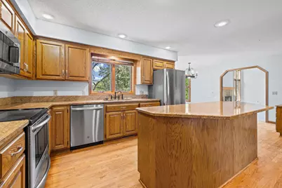 5705 Lois Lane, Shoreview, MN 55126 - Photo 19
