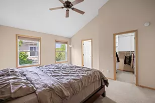 10756 Falling Water Ln, Woodbury, MN 55129 - Photo 9