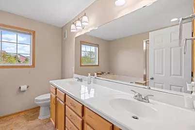 10756 Falling Water Lane #D, Woodbury, MN 55129 - Photo 11