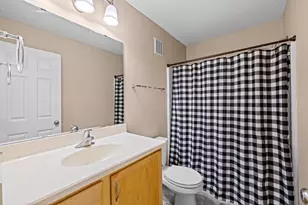 10756 Falling Water Ln, Woodbury, MN 55129 - Photo 17