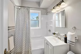 3126 W Bde Maka Ska Blvd, Minneapolis, MN 55416 - Photo 5