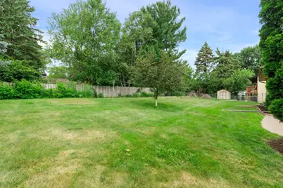 1311 Marthaler Lane, West Saint Paul, MN 55118 - Photo 39