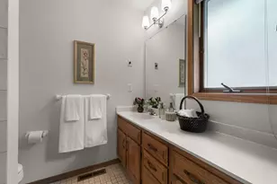 1311 Marthaler Ln, West Saint Paul, MN 55118 - Photo 23