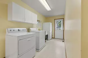 1311 Marthaler Ln, West Saint Paul, MN 55118 - Photo 19