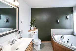 1122 Drew Dr, Woodbury, MN 55129 - Photo 23