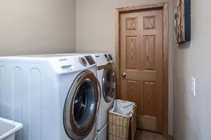 1122 Drew Dr, Woodbury, MN 55129 - Photo 19