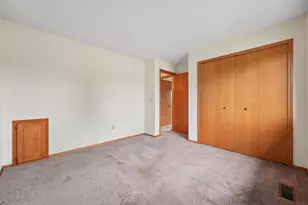9905 54th Pl N, Plymouth, MN 55442 - Photo 15