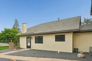 9905 54th Pl N, Plymouth, MN 55442 - Photo 19