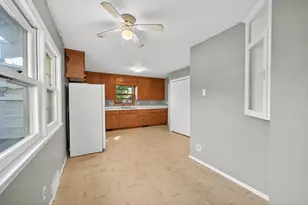 834 Iroquois Ave, Saint Paul, MN 55119 - Photo 9