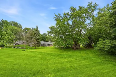 1484 Crest Drive, Chaska, MN 55318 - Photo 23