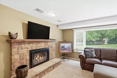 1484 Crest Drive, Chaska, MN 55318 - Photo 19