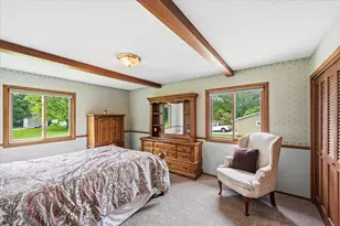 1484 Crest Dr, Chaska, MN 55318 - Photo 11