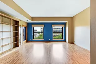 198 6th St E, Saint Paul, MN 55101 - Photo 7
