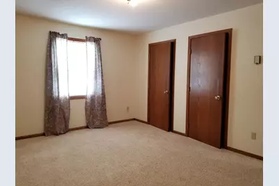 1216 Parkside Drive, Marshall, MN 56258 - Photo 15