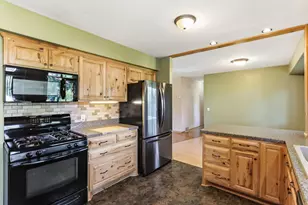 12649 Monterey Ave S, Savage, MN 55378 - Photo 9