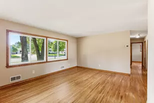 12649 Monterey Ave S, Savage, MN 55378 - Photo 5