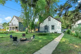 890 22nd Ave SE, Minneapolis, MN 55414 - Photo 37